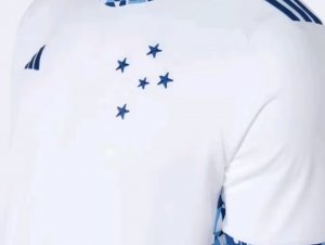 Nova camisa do Cruzeiro, próximo adversário do Vitória, vaza nas redes sociais