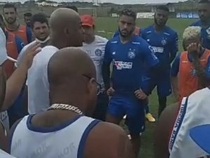 Clubes divulgam nota de apoio ao Bahia após invasão de organizada ao CT 