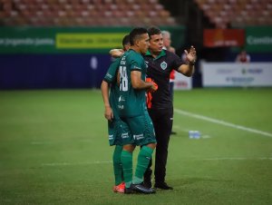 Técnico do Manaus projeta duelo contra o Vitória pela Série C do Brasileirão