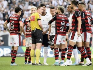 Corinthians e Flamengo se reencontram no mata-mata da Libertadores após 3 anos