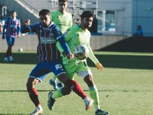 Com falha bizarra de Marcos Felipe, veja os gols sofridos pelo Bahia em amistoso