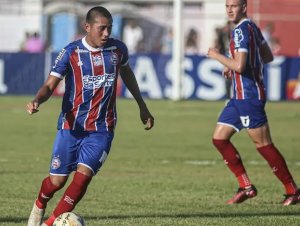 Meia do Bahia analisa empate contra o Atlético de Alagoinhas