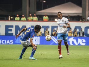 Rezende marca e Ceni pede renovação após goleada do Bahia no Campeonato Baiano
