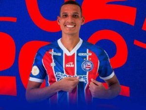 Bahia anuncia renovação contratual com zagueiro revelado no clube 