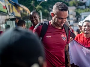 Léo Condé explica os motivos para a saída Luan após 95 dias de clube